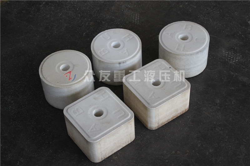 630吨盐砖机 630T牛羊舔砖成型液压机