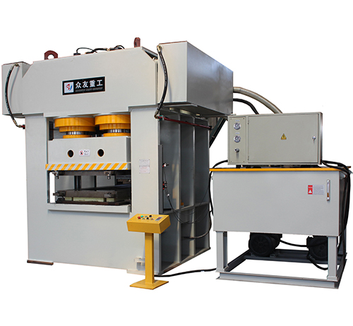 四柱液压机在寒冷的冬季如何保养？