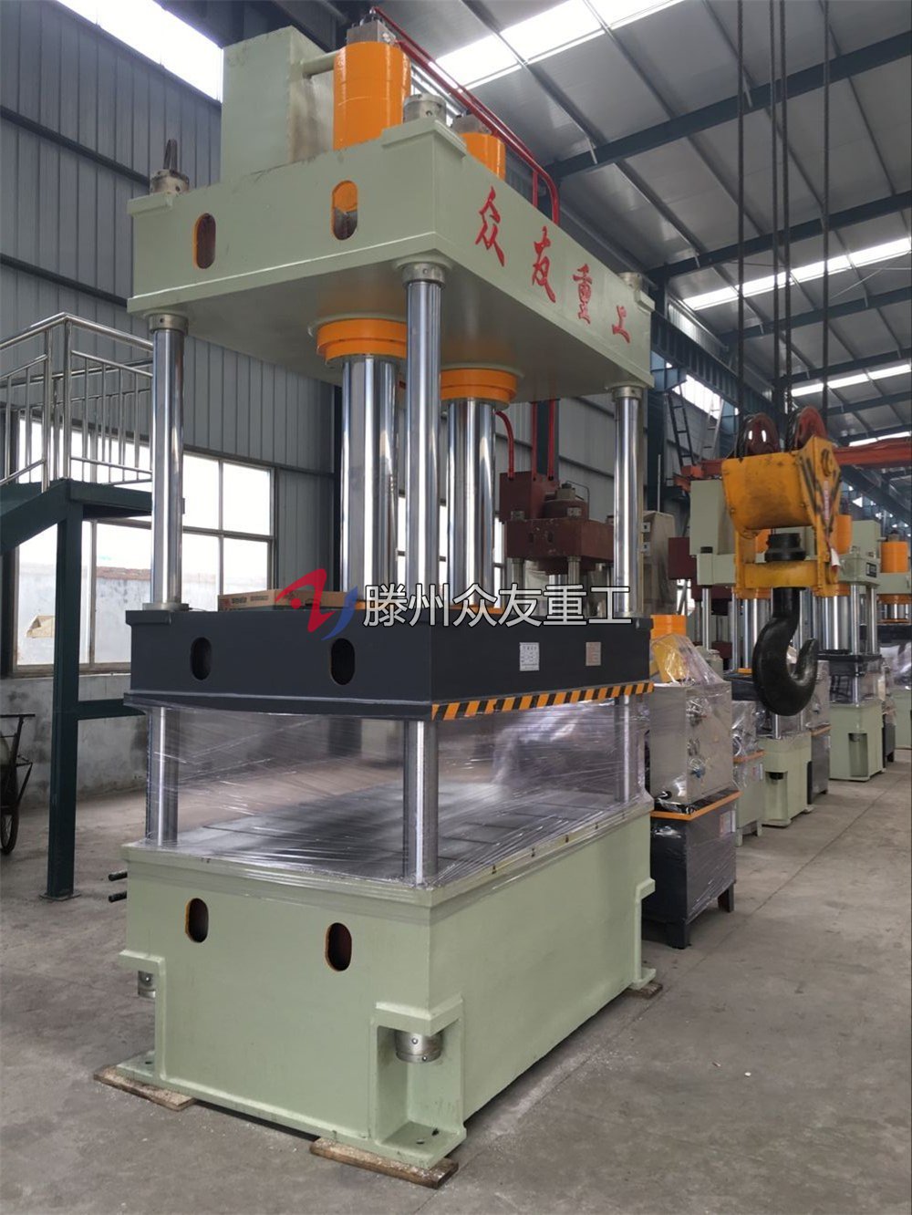 250吨双缸液压机 250T四柱油压机