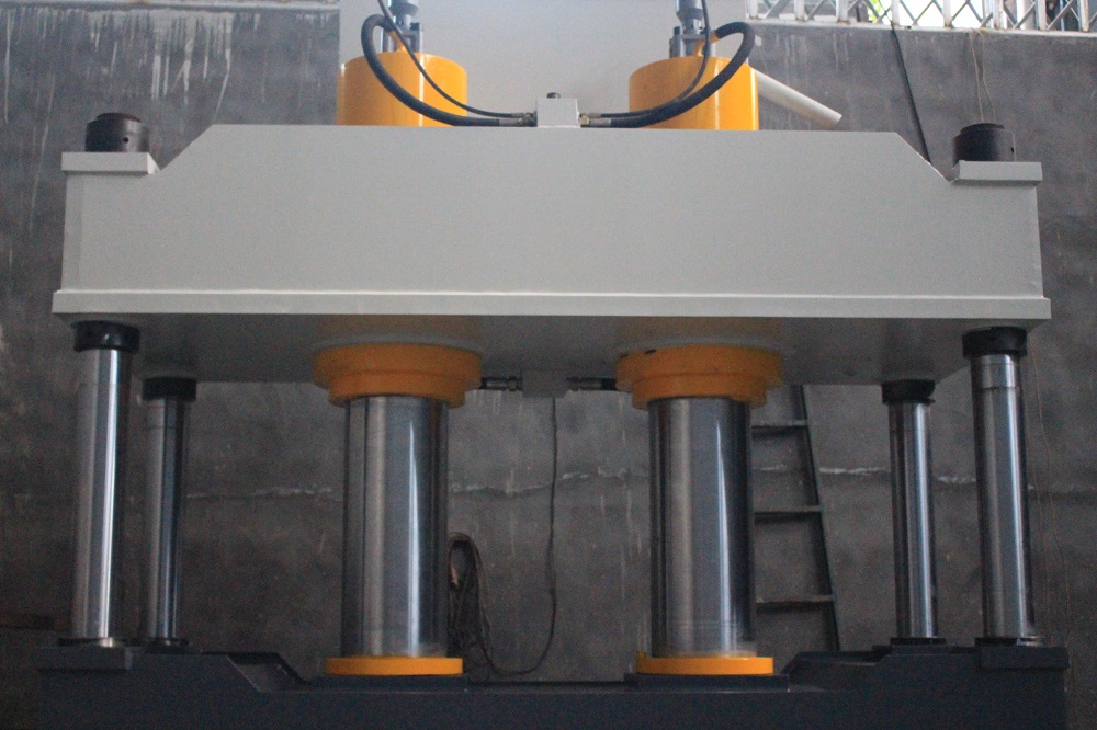 500吨双缸液压机 500T三梁四柱液压机