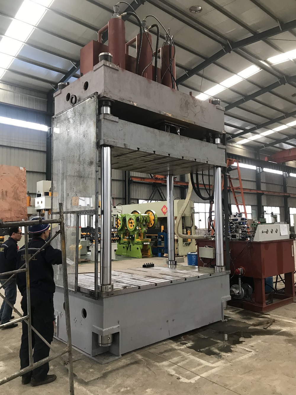 315吨汽车配件拉伸液压机 315T多缸伺服油压机