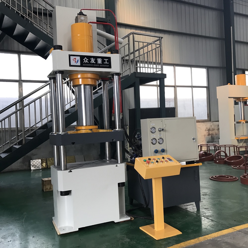 100吨三梁四柱液压机 100T铸造件油压机