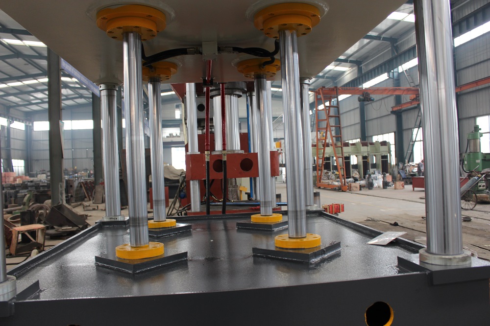 160吨四缸大台面加热液压机 160T金属成型油压机