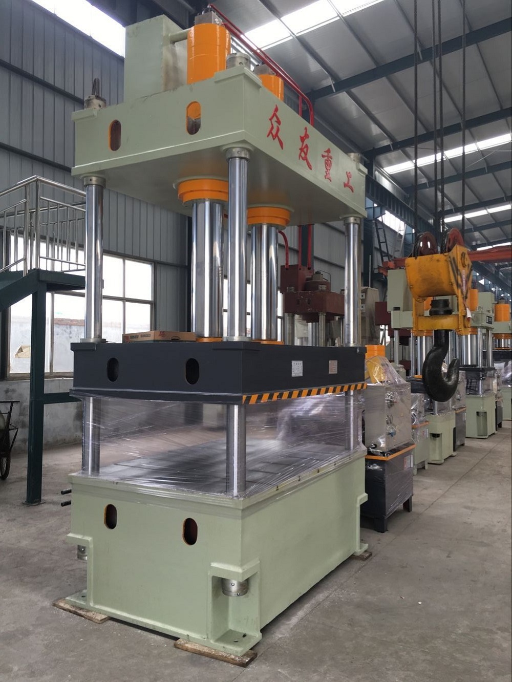 250吨双缸液压机 250T四柱油压机