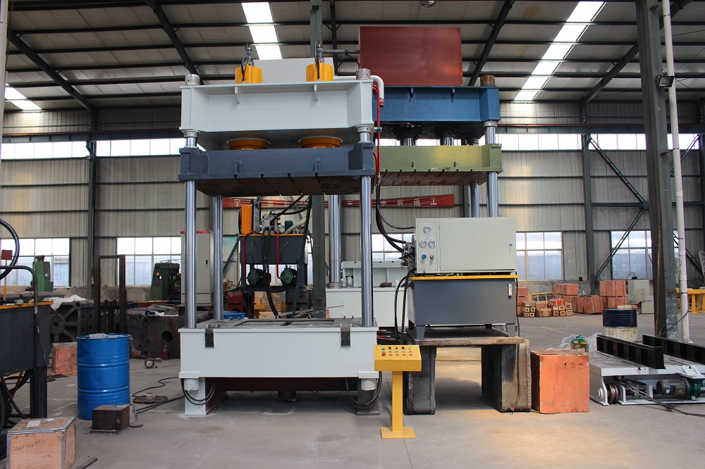 350吨带液压垫风冷液压机 350t金属冷压成型油压机