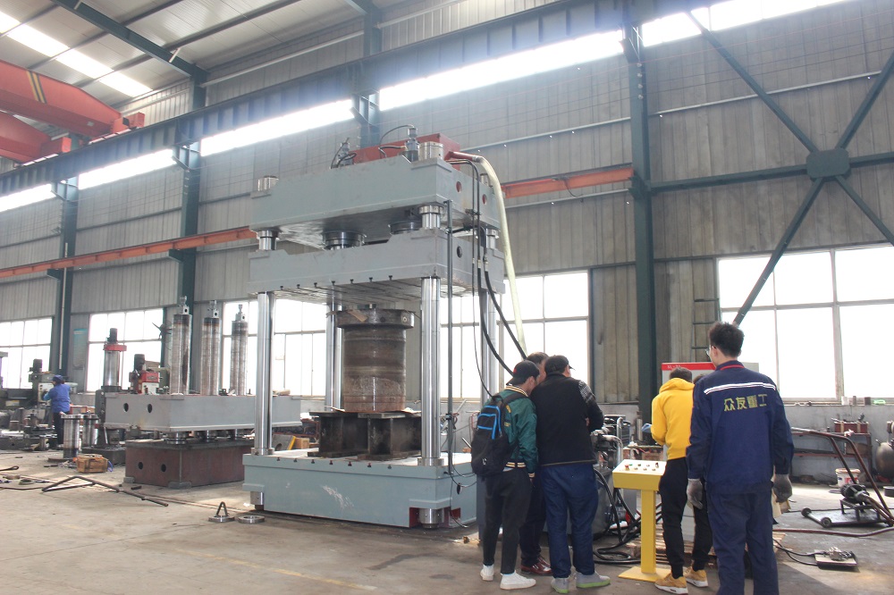 400吨伺服系统液压机 400T双缸液压机