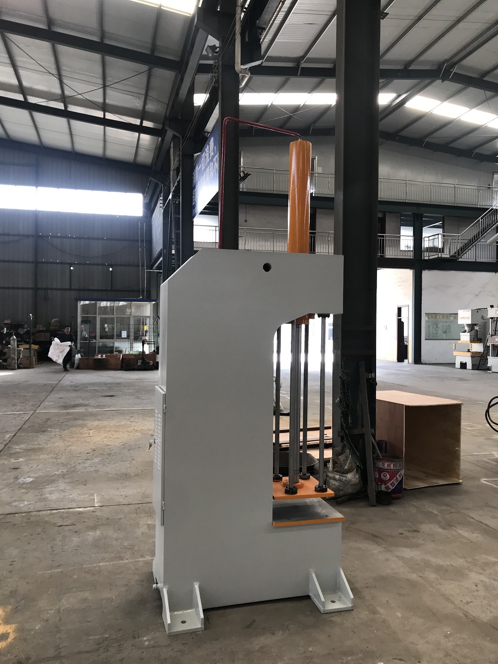 20吨单臂大开口行程液压机