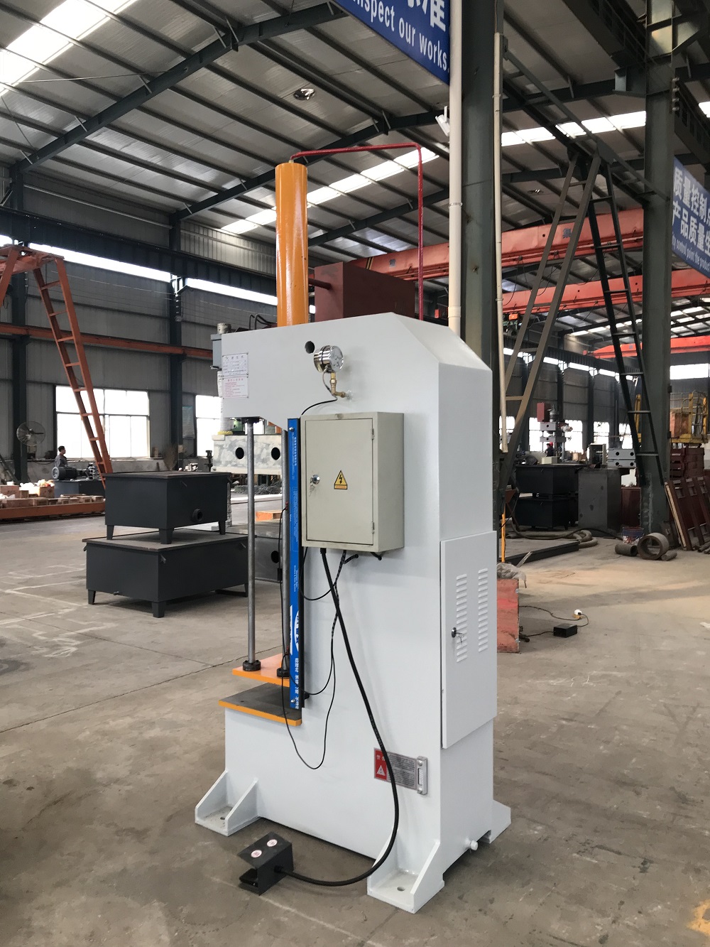 20t单臂大开口行程液压机