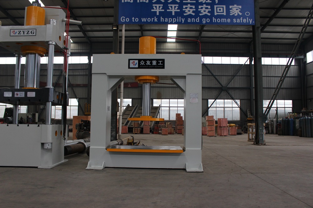 200吨压胎机 200T龙门框式液压机