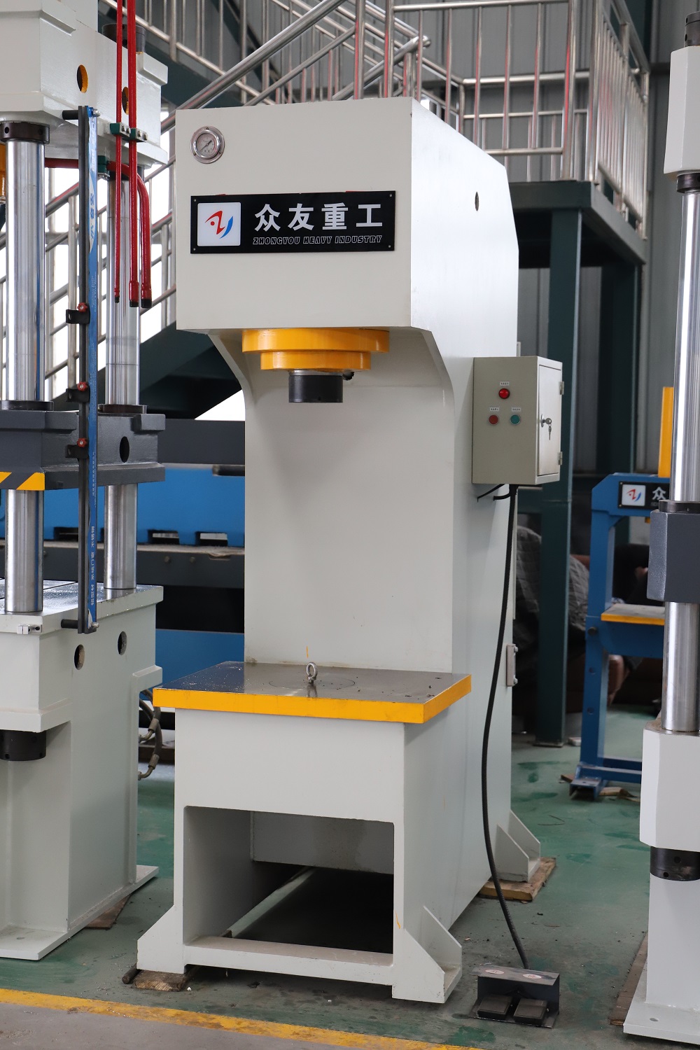 63吨单柱液压机 63T单臂液压机