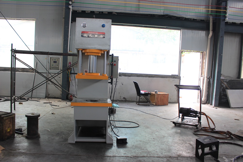 100吨单臂液压机 100T单柱油压机