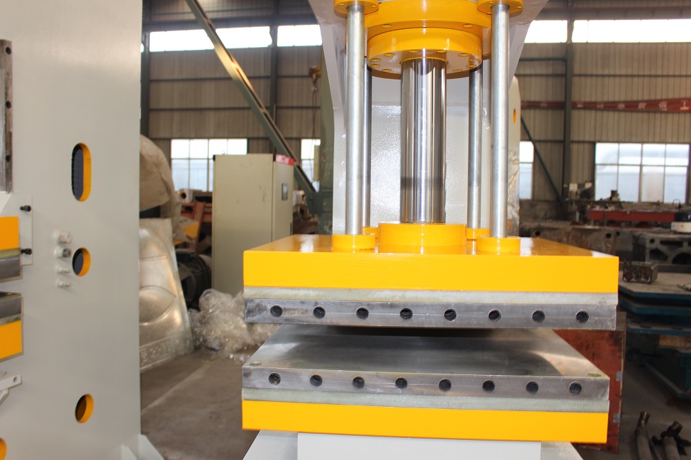 单臂双缸液压机定做异形细节