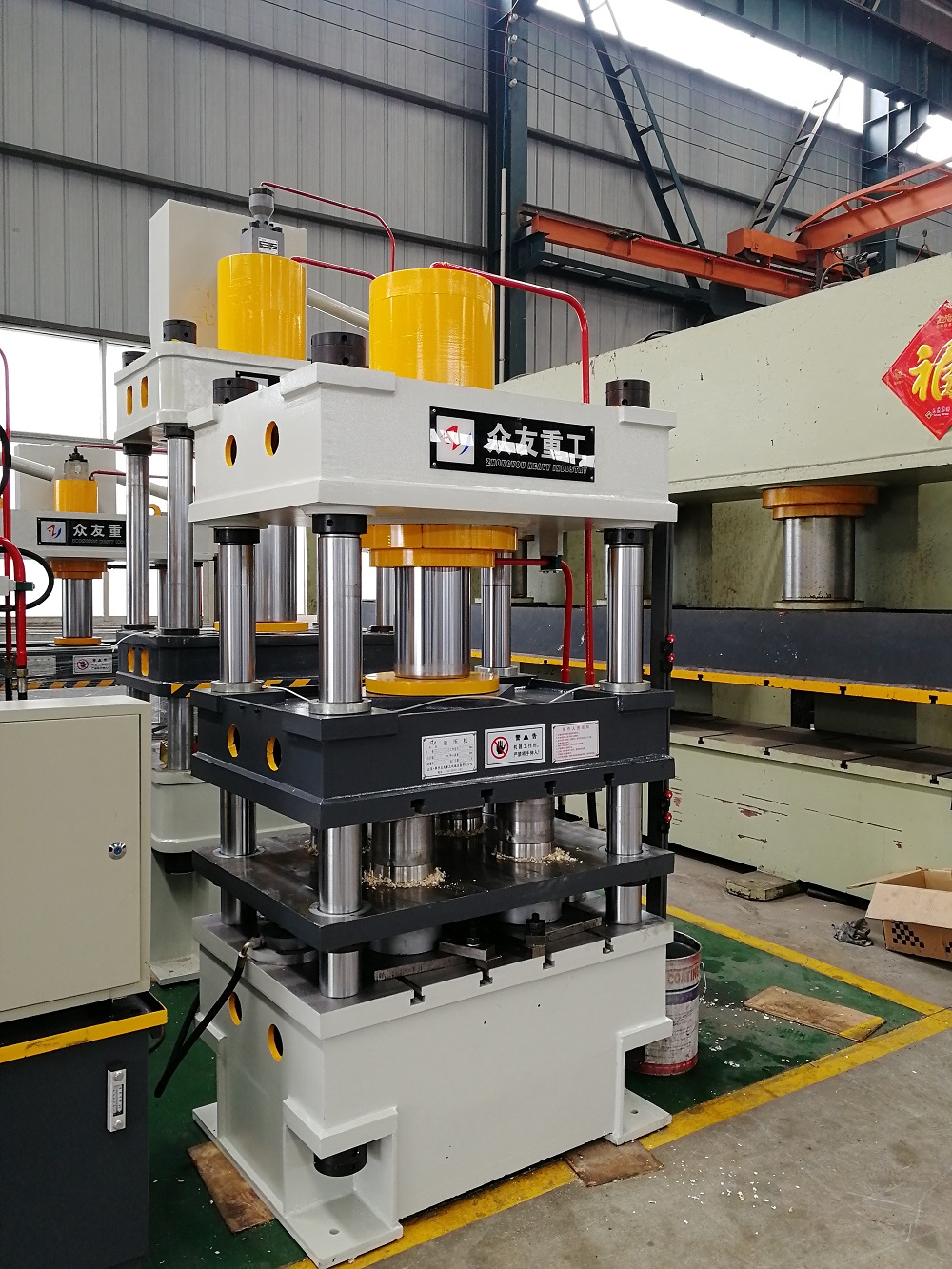 200吨一出四茶饼机 200T茶砖成型液压机