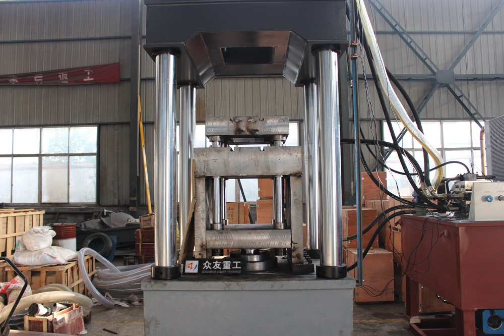 630吨粉末成型压匣砵四柱液压机