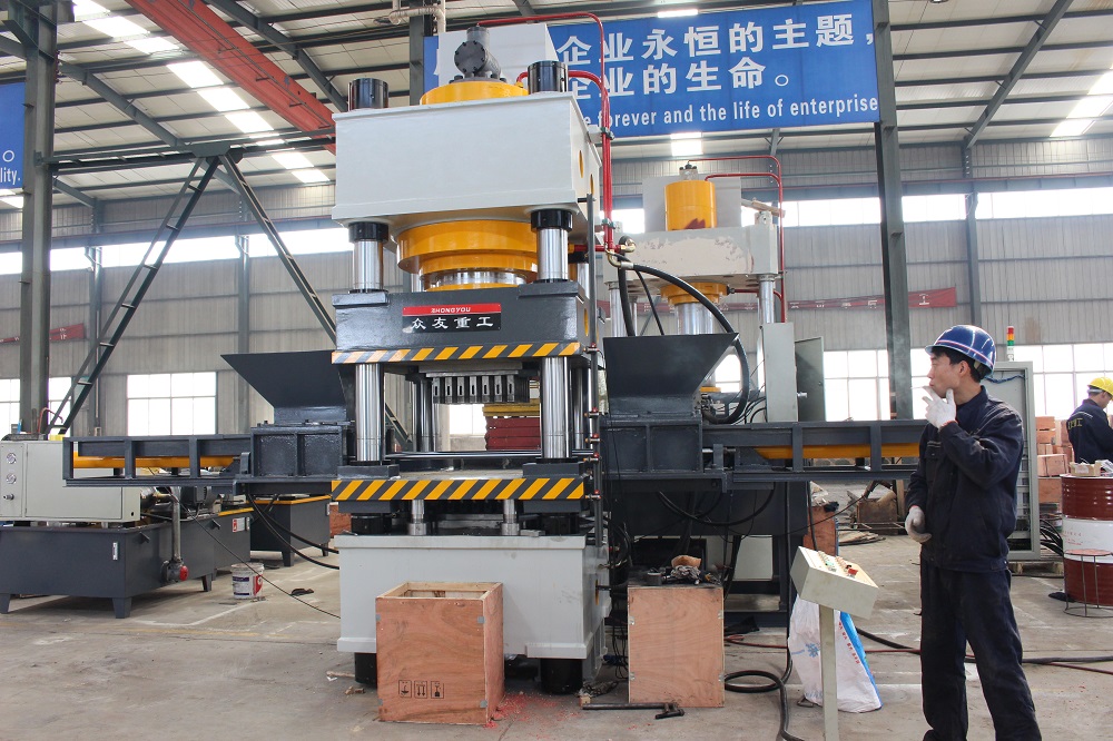 630吨全自动双色鱼饵压块机 630T粉末成型液压机