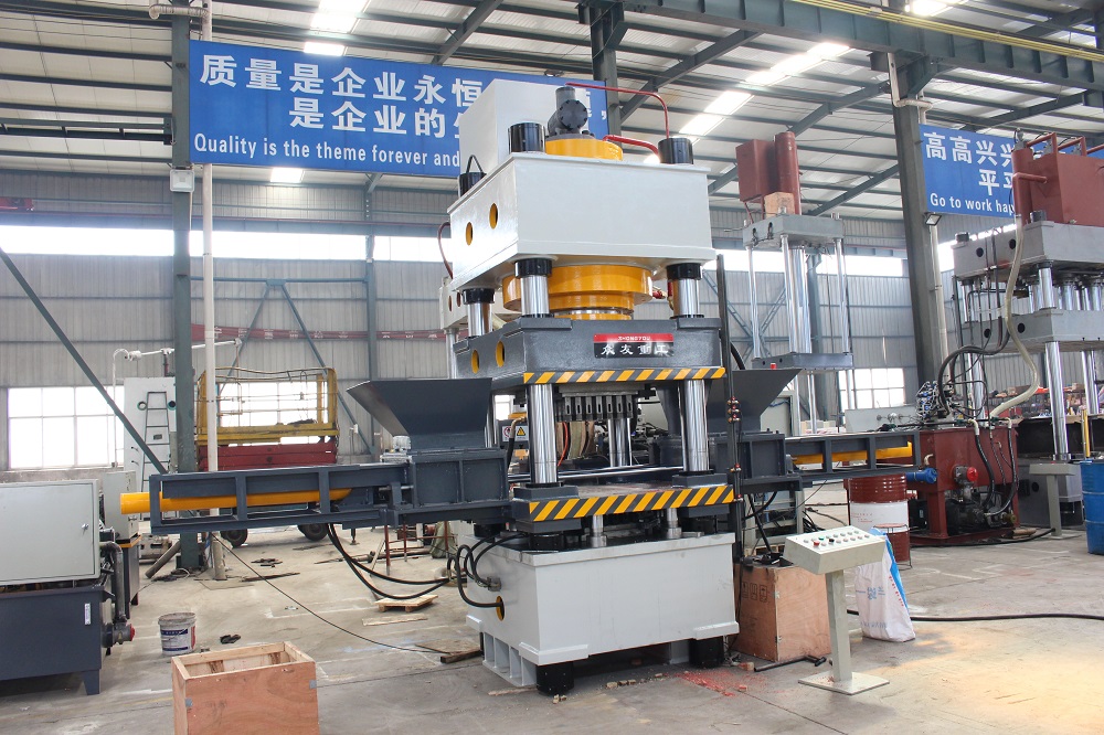 630吨全自动双色鱼饵压块机 630t粉末成型液压机