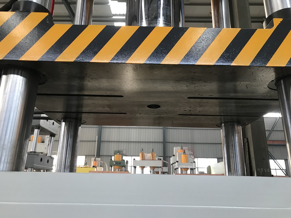 200吨连体式带液压垫打料缸液压机 200T金属拉伸液压机