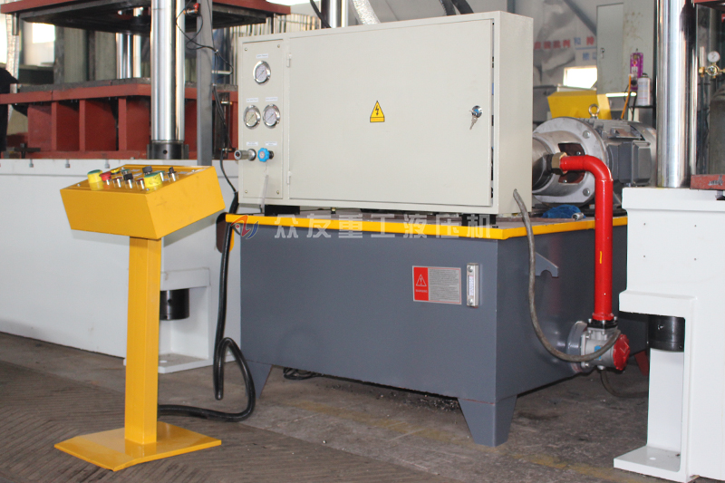 315吨灰斗车拉伸液压机 315T金属成型油压机