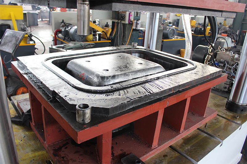 315吨灰斗车拉伸液压机 315T金属成型油压机