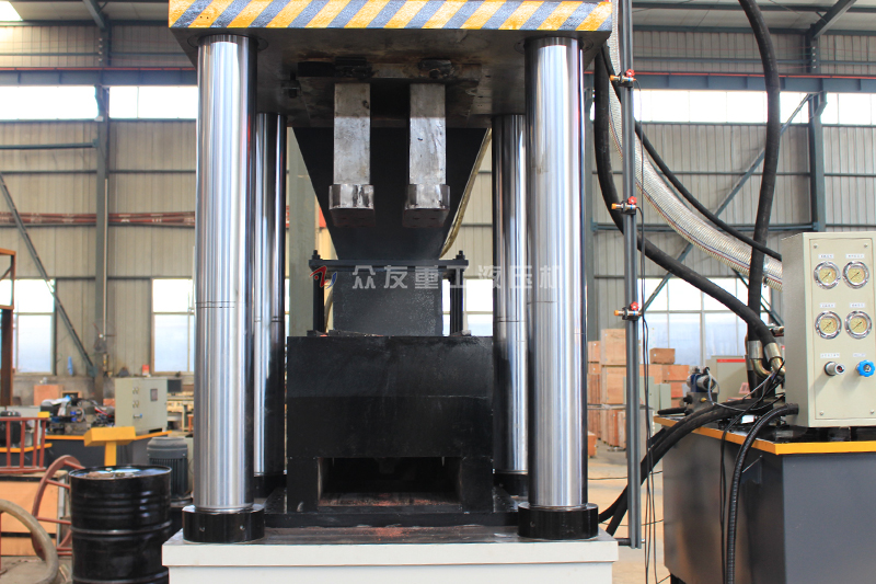 630吨碳粉压块液压机 630t粉末成型油压机