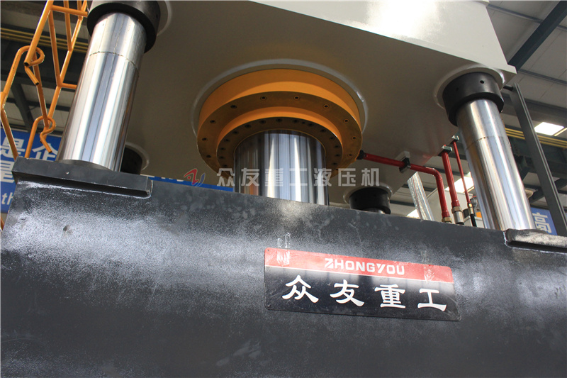 630吨金属拉伸成型液压机 630T四柱油压机