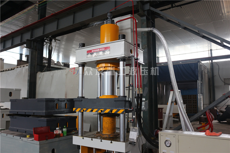 200吨金属拉伸液压机 200T带液压垫油压机